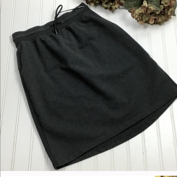lululemon athletica Dresses & Skirts - 🍋Lululemon Drawstring Dark Gray Jersey Skirt